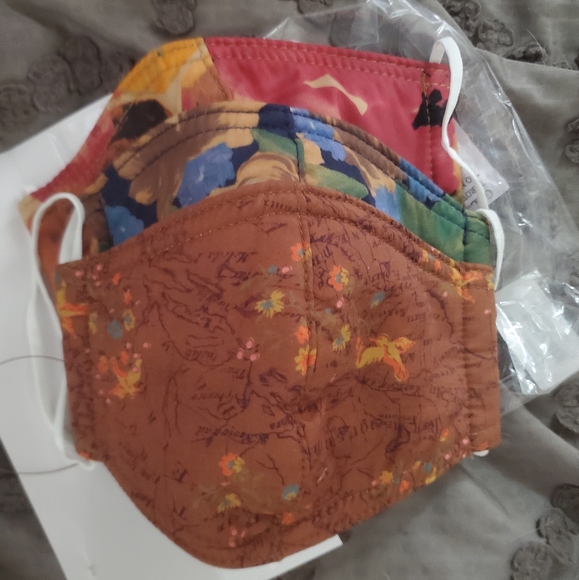 New 6pc Patricia Nash 2 PACK OF 3 Cloth Face Coverings. 6 Face Covers. - Picture 15 of 16